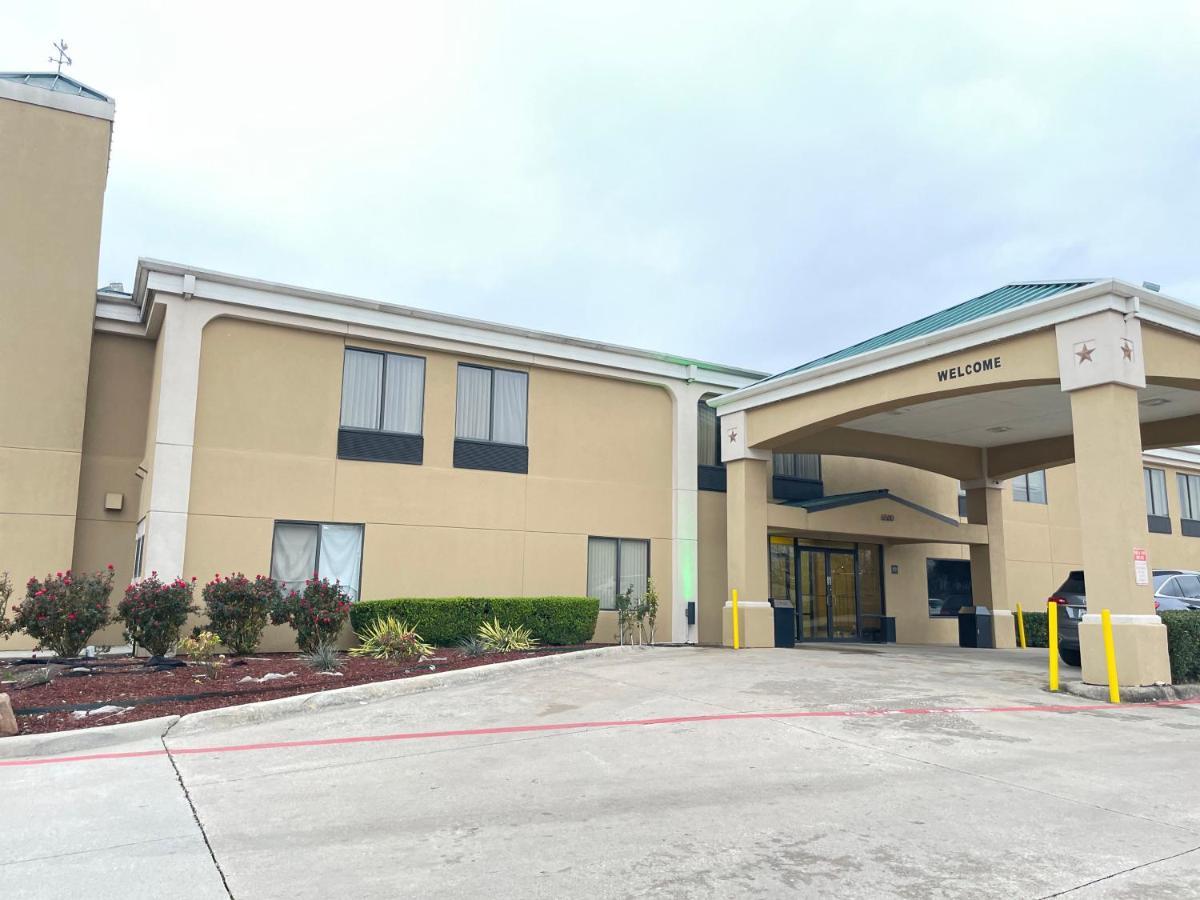 Super 8 By Wyndham Fort Worth Downtown South Exterior foto